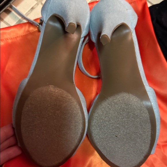 Betsey Johnson Light Blue Floral Heels - Picture 4 of 4